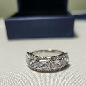 Italo Jewelry Halo Radiant Created White Sapphire Band